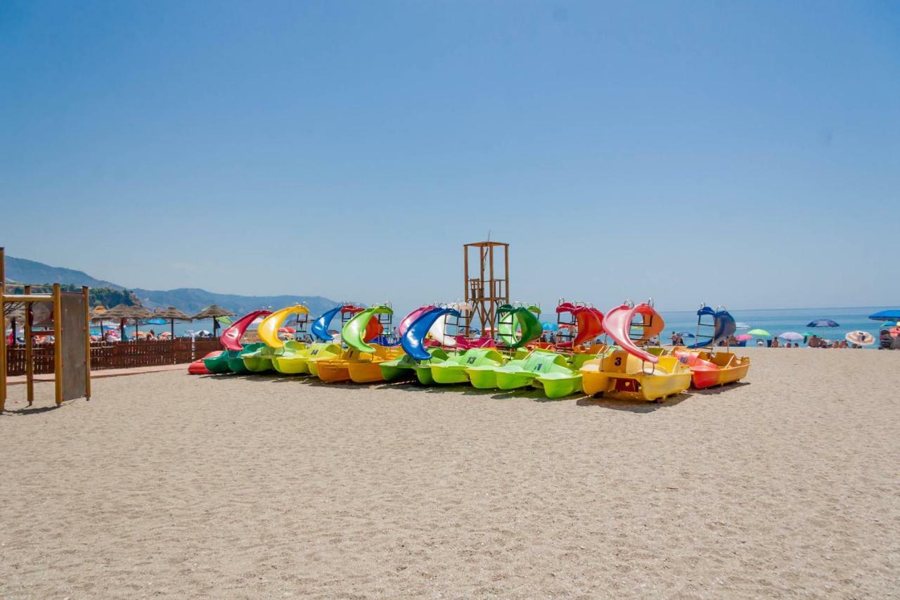 Burriana Playa Ibnsadi Nerja Lejlighed Eksteriør billede
