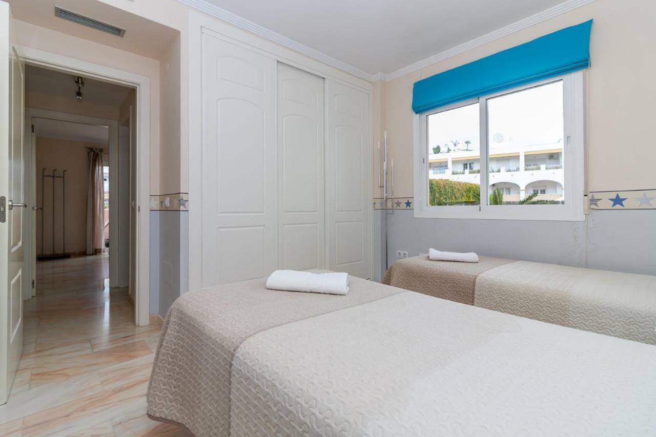 Burriana Playa Ibnsadi Nerja Lejlighed Eksteriør billede